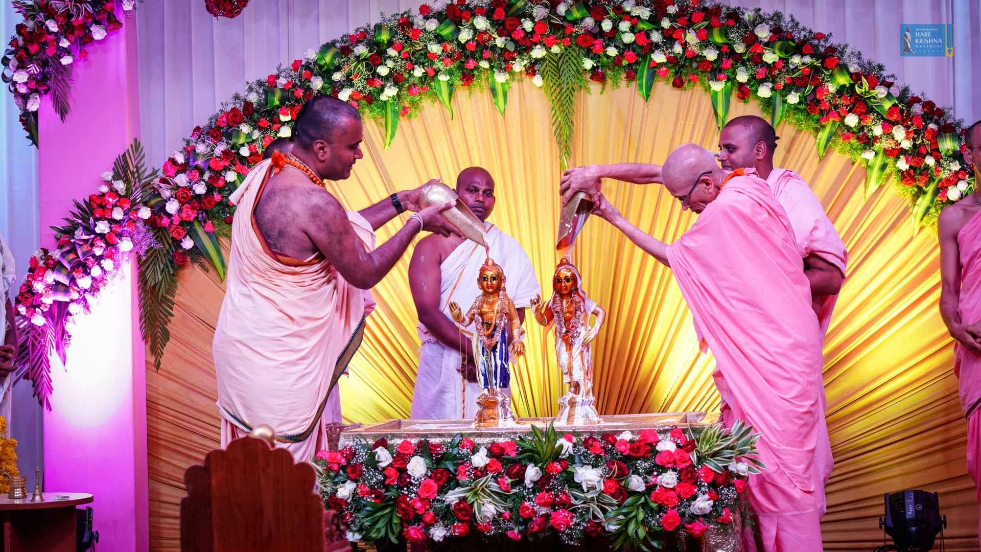 Shodashopachara Seva