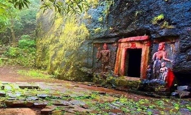 Ravana Cave